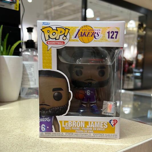 Lebron James Funko Pop 127